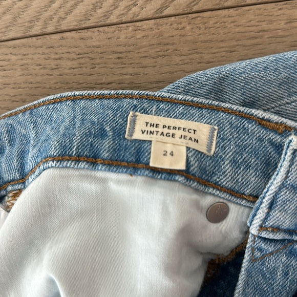 The perfect Vintage Jeans by Madewell. - Picture 3 of 3